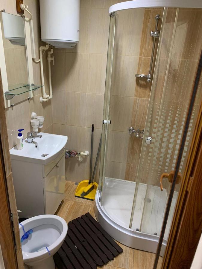 Apartment Darvys Galati  Bagian luar foto