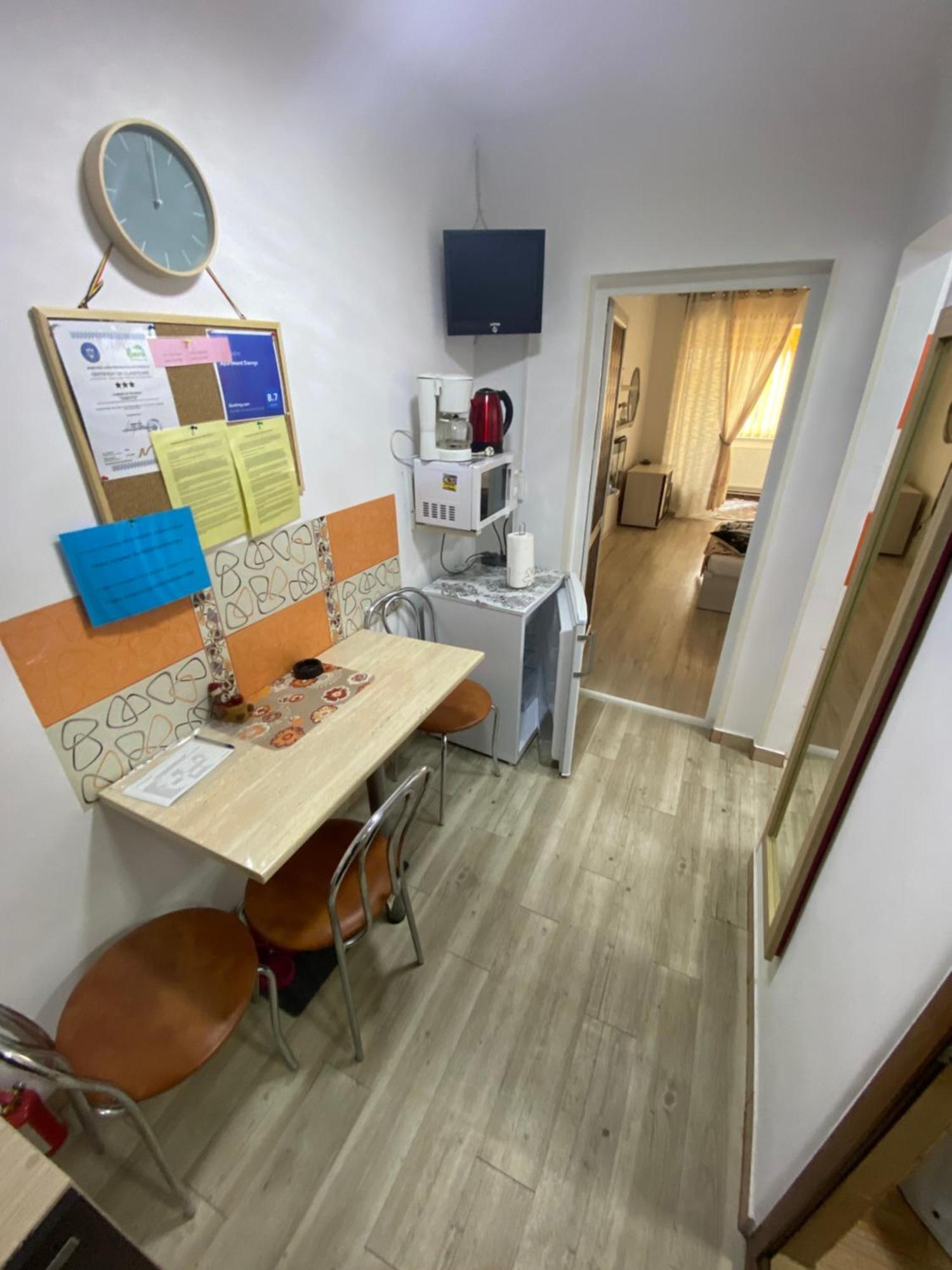 Apartment Darvys Galati  Bagian luar foto
